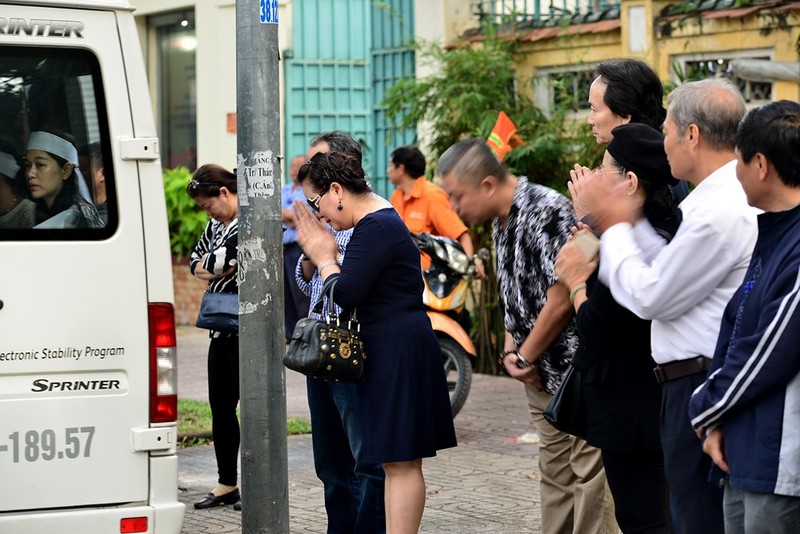 Quang Linh Cam Van den som tien dua nghe si Quang Ly-Hinh-13